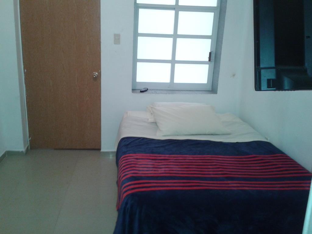 Hostel 399 Conejos Y Yoメキシコシティ 部屋 写真